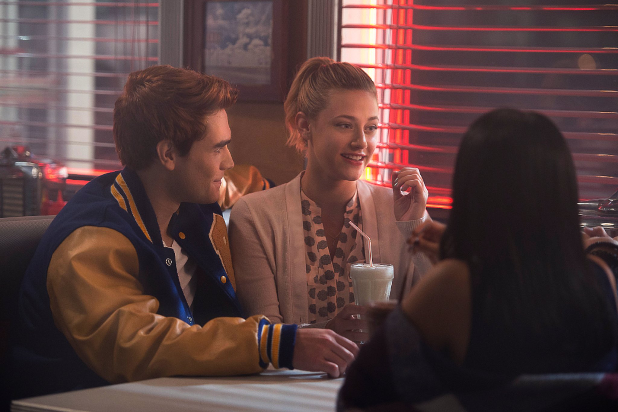 Riverdale Saison 6 Episode 1 Explication "Riverdale": (SPOILER) ist schwanger!