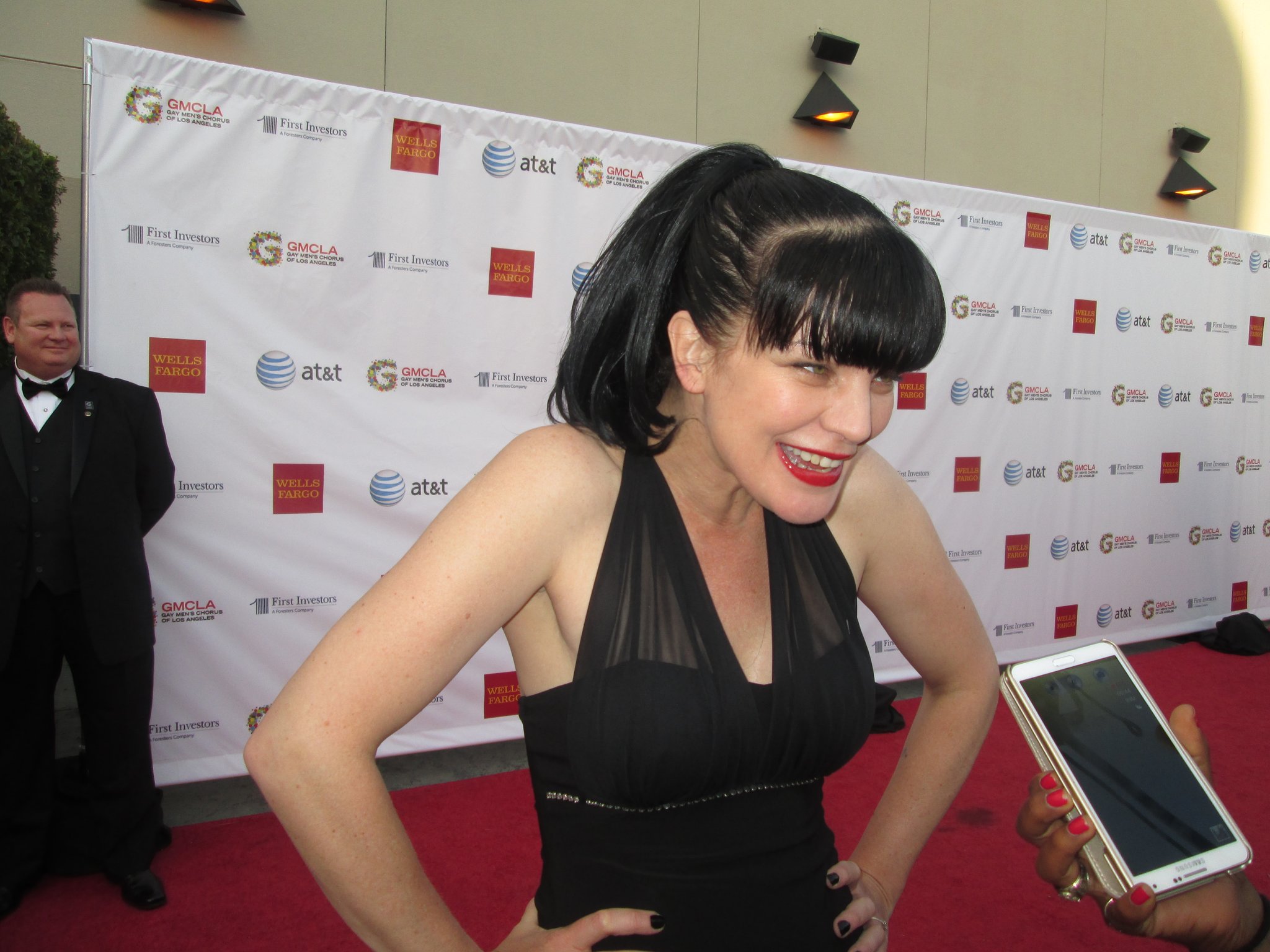 Emotional Goodbye: Pauley Perrette Leaving Beloved Ncis - 8p9qeki