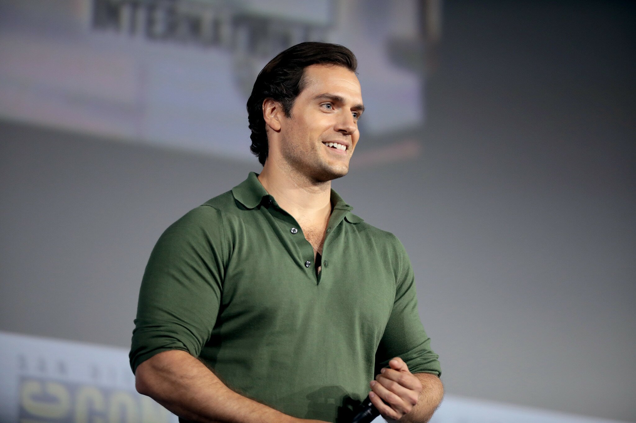 "The Witcher"Star Henry Cavill hat eine Ankündigung für seine Fans