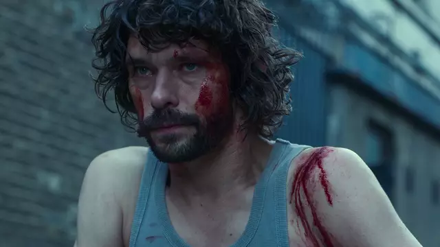 Ben Wishaw als Sam Young in "Black Doves" | Foto: Netflix