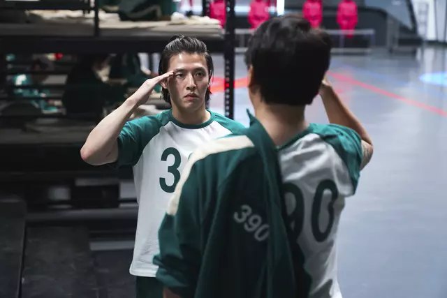Zwischen Dae-ho und Jung-bae entsteht eine spannende Verbindung | Foto: No Ju-han/Netflix