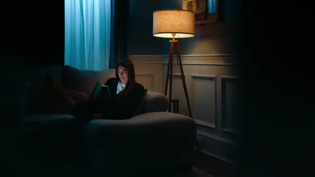 Die Täterin hinter allem: Kendra Licari, die Mutter von Lauryn Licari, hat ihr 20 Monate lang Hass-Nachrichten geschickt. | Foto: Courtesy of Netflix