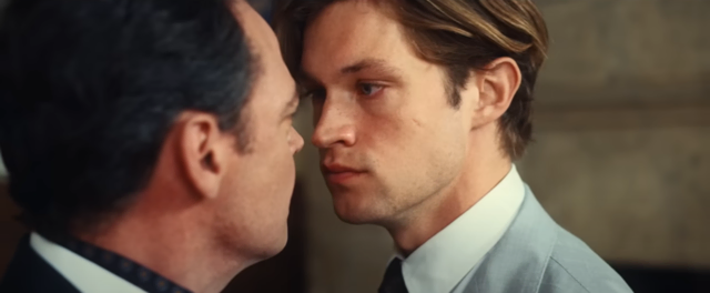 James Beaufort (Damian Hardung) und Mortimer Beaufort (Fedja van Huêt) | Foto: Screenshot YouTube; Courtesy of Amazon