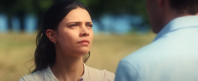 Ruby Bell (Harriet Herbig-Matten) und James Beaufort (Damian Hardung) | Foto: Screenshot YouTube; Courtesy of Amazon