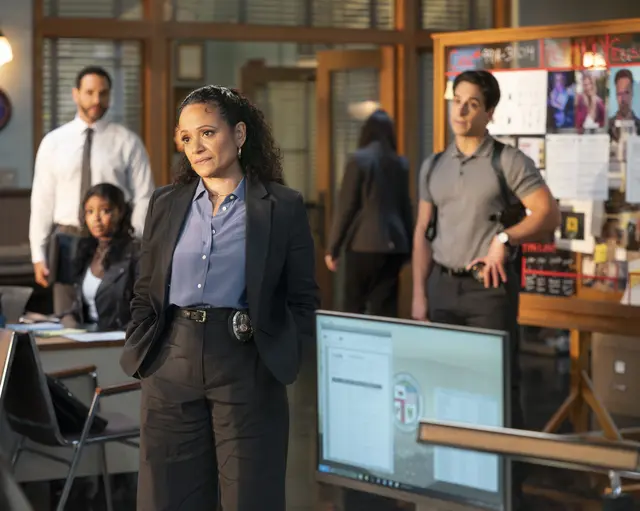 LAPD Team um Selena Soto in "High Potential" | Foto: 2025 Disney. All rights reserved.