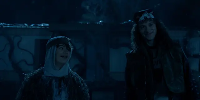 Gaten Matarazzo (Dustin Henderson) und Joseph Quinn (Eddie Munson) in "Stranger Things" | Foto: Courtesy of Netflix