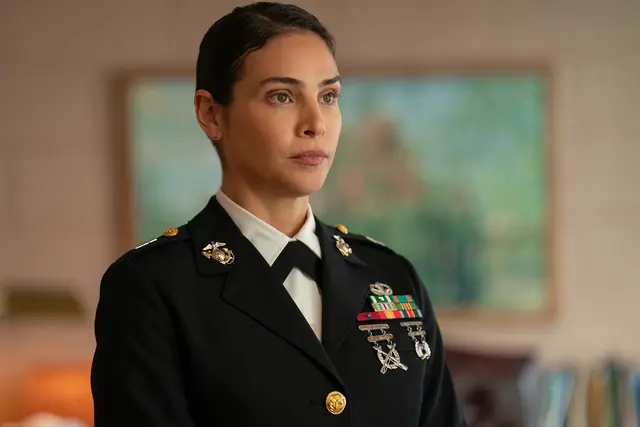 Captain Fajardo (Ana Ayora) | Foto: Alfonso "Pompo" Bresciani/Netflix © 2023