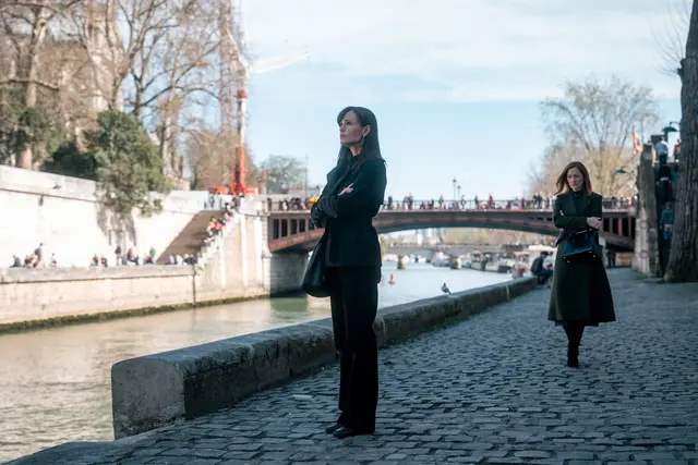 Neuzugang Judy Greer (rechts) in der 2. Staffel "Beschütze sie". | Foto: Apple TV+