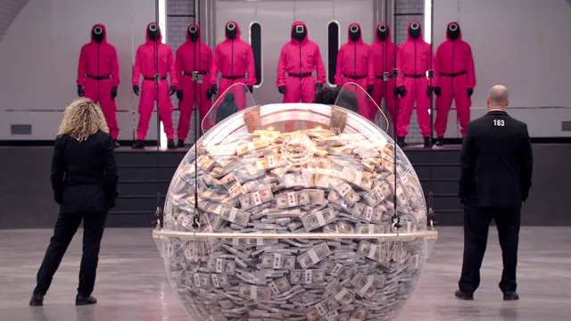 Am Ende winken der glücklichen Person 4,56 Millionen Dollar bei "Squid Game: The Challenge". | Foto: COURTESY OF NETFLIX