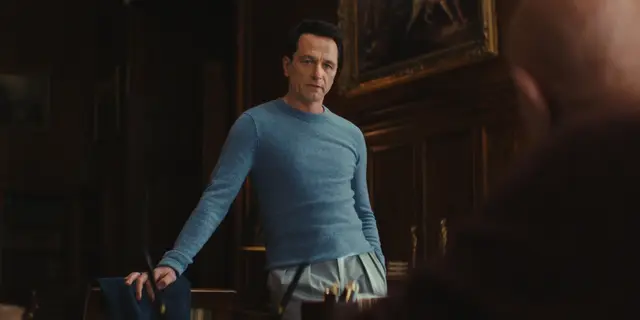 Nile hat einige dunkle Geheimnisse in "The Beast In Me". | Foto: Courtesy of Netflix