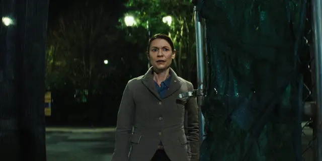 Aggie gerät in einen Strudel von Verbrechen. | Foto: Courtesy of Netflix