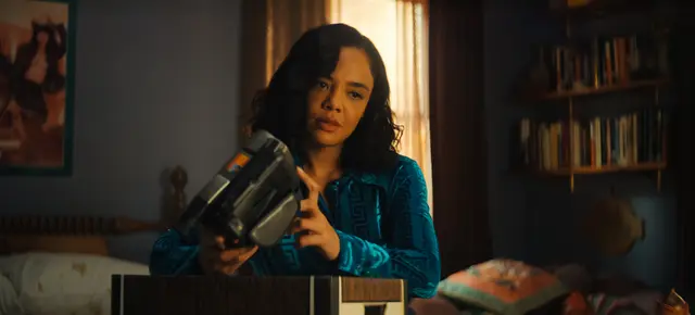 Tessa Thompson (Anna) in "His &amp; Hers" | Foto: 2025 Netflix, Inc