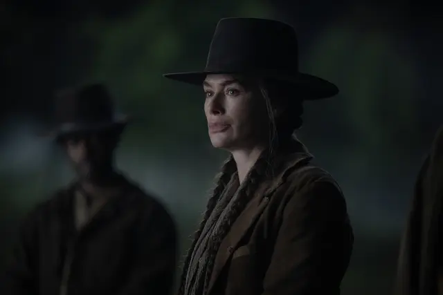 Lamar Johnson (Albert Mason) und Lena Headey (Fiona Nolan) in "The Abandons" | Foto: Netflix