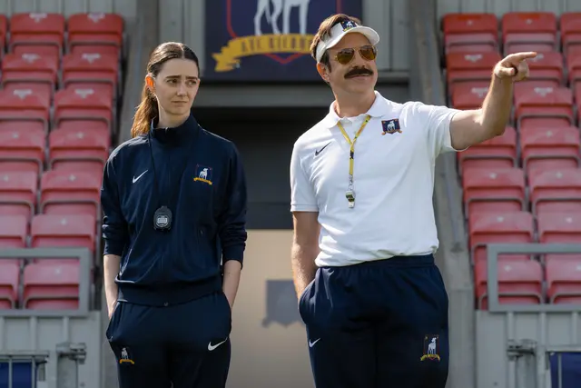 Ted wird in der 4. Staffel zum Coach eines Frauenfußballteams. | Foto: Apple TV+