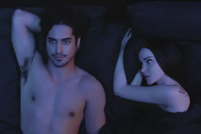 "56 Tage" mit Avan Jogia und Dove Cameron startet am 18. Februar auf Amazon Prime Video. | Foto: Amazon Content Services LLC
