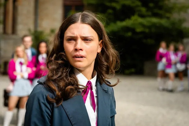 „Maxton Hall“ Staffel 3 kehrt am 9. Dezember mit neuen Folgen zurück zu Prime Video. | Foto: Boris Laewen/Prime Video