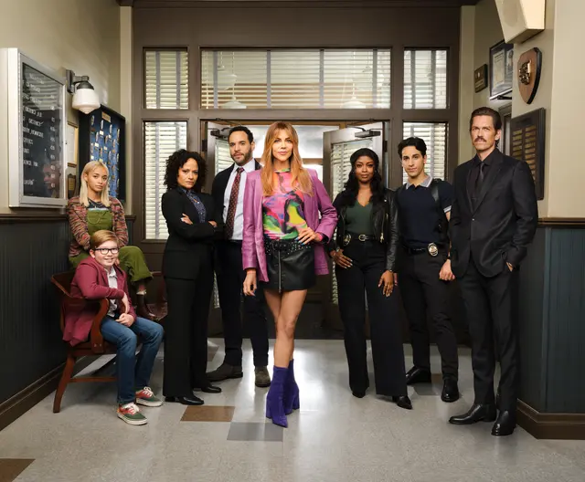 Das Team aus der 2. Staffel „High Potential“. Aktuelle Bilder zu Staffel 3 hat Disney zum jetzigen Zeitpunkt noch nicht veröffentlicht. | Foto: Disney/Andrew Eccles